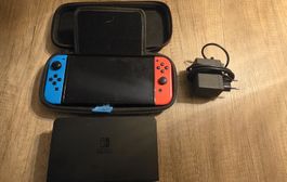 Nintendo switch OLED in good condition including case