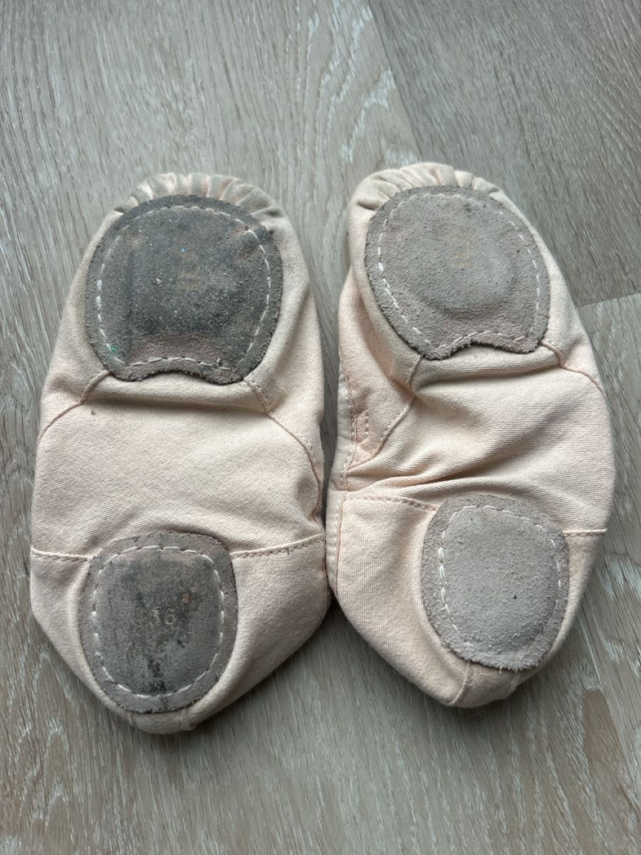 Scarpe per ragazze: STAREVER Ballettschuhe 36 – Usato da Turbenthal venduto da Lavita 1