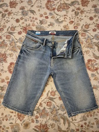 Tommy Jeans Gr. 28