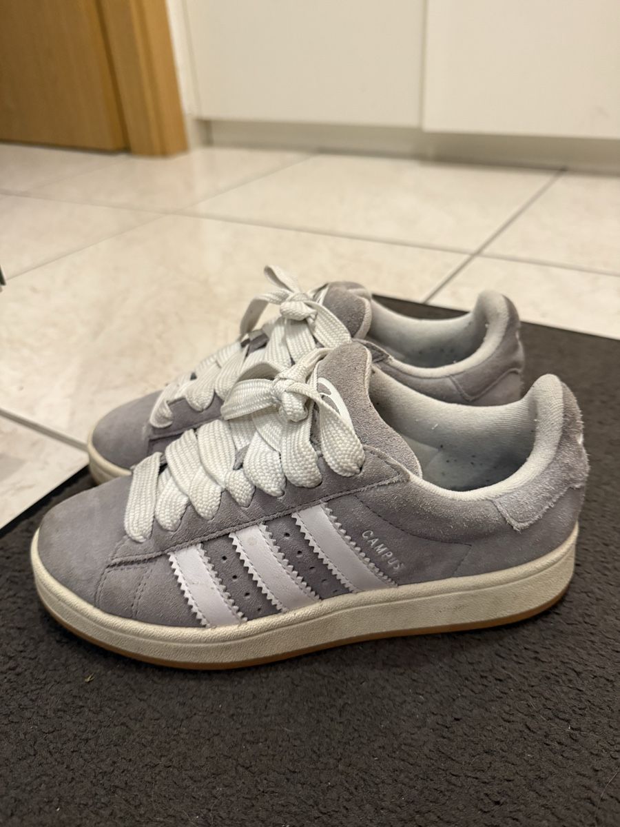 Scarpe da donna: Adidas Campus – Usato da Choëx venduto da leo_2sd5