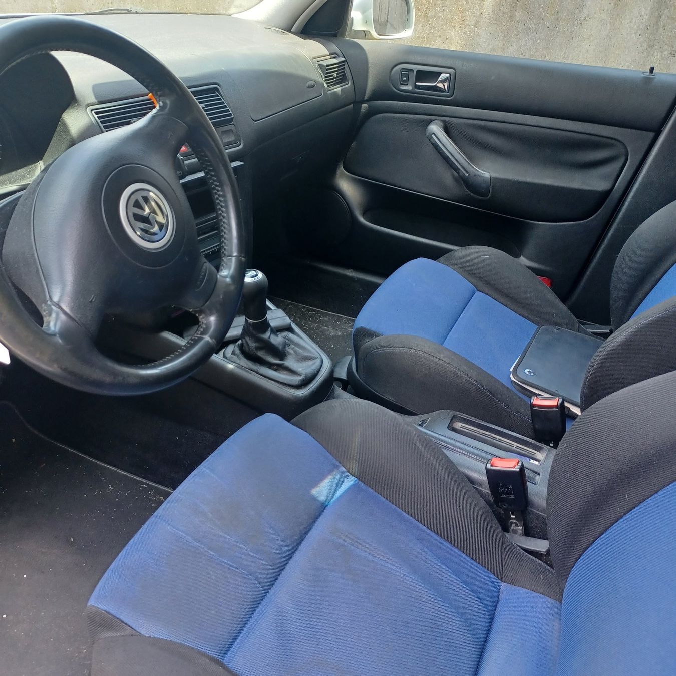 VW Autos: VW Golf 4  1.6 L – D'occasion à Niederhelfenschwil par kaefer97 3
