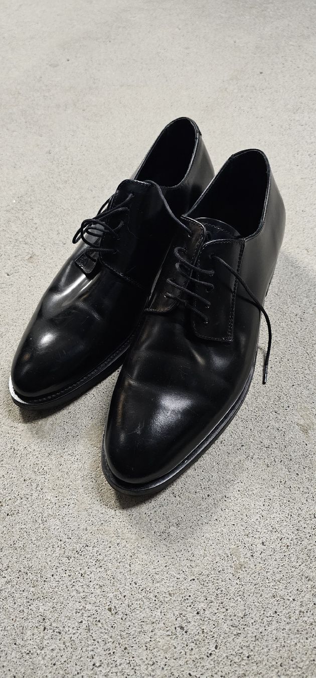 Cos Scarpe da uomo: COS Leder Halbschuhe schwarz Grösse 41 – Nuovo (secondo la descrizione) da Zürich venduto da Yllka.ja