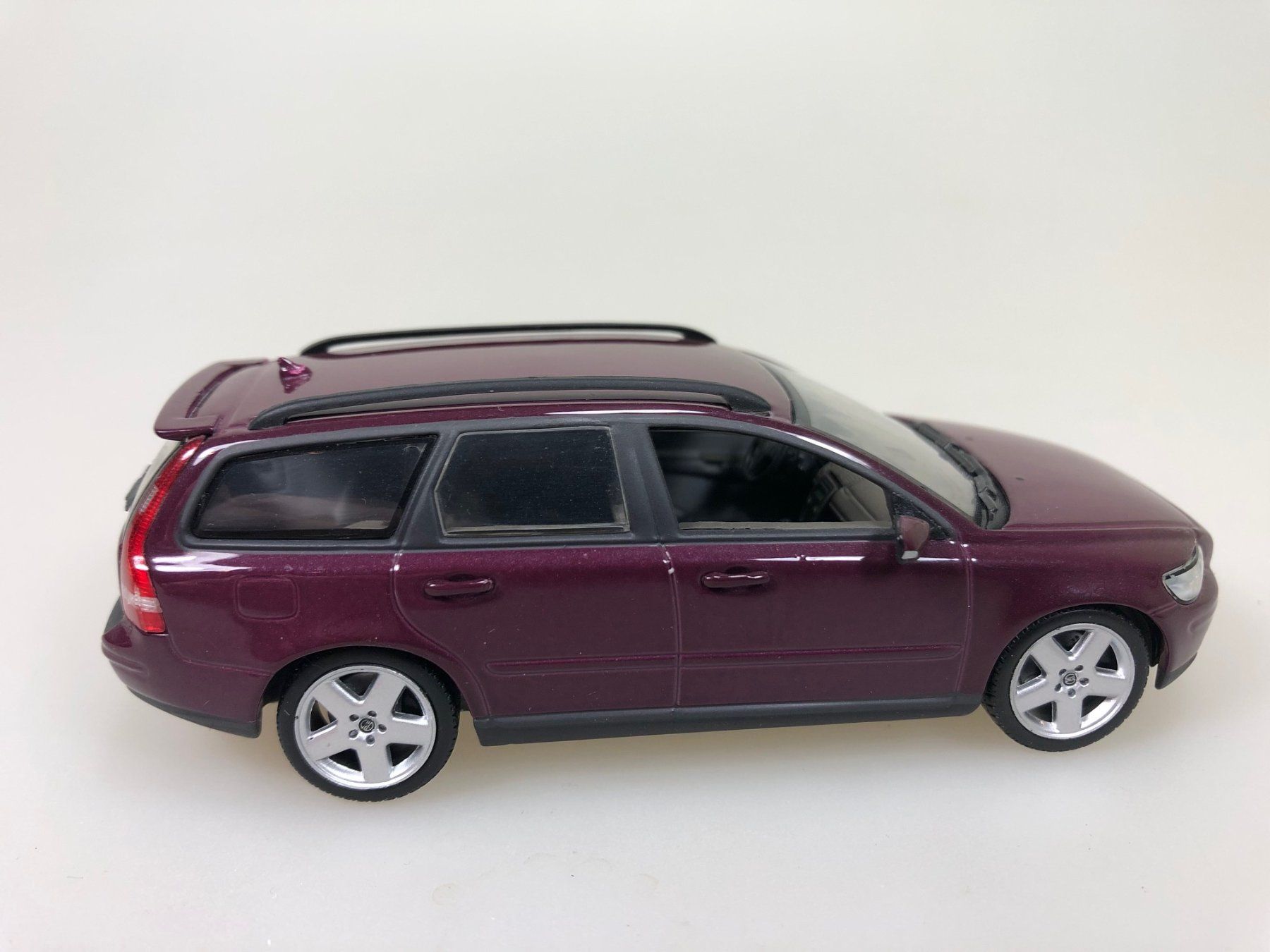 Volvo Modellini d'auto: Volvo V50 - Minichamps - 1:43 – Usato da Widen venduto da Himan 3