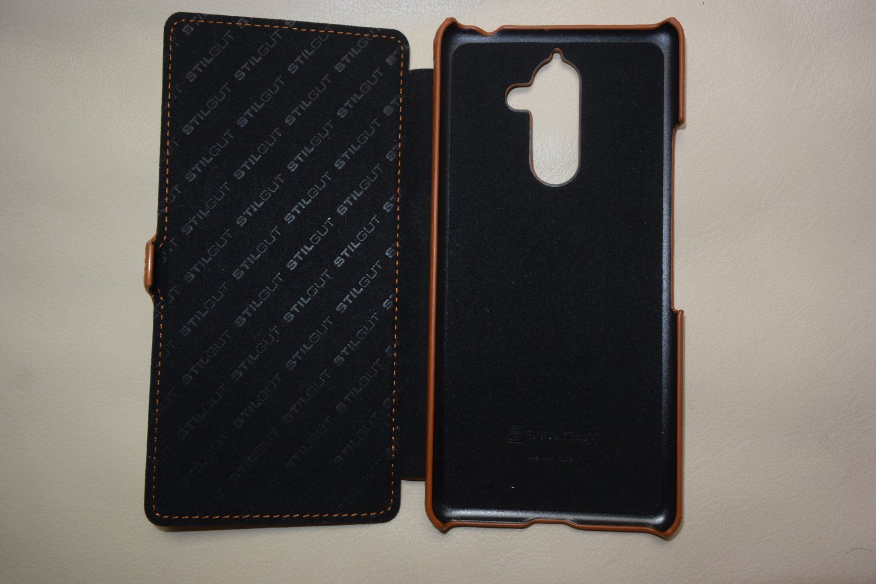 Nokia Cover & Protezioni schermo: ORIGINAL STILGUT - NOKIA 7 PLUS TASCHE BOOK TYPE MIT CLIP – Nuovo (secondo la descrizione) da Densbüren venduto da TutaLarsen 1