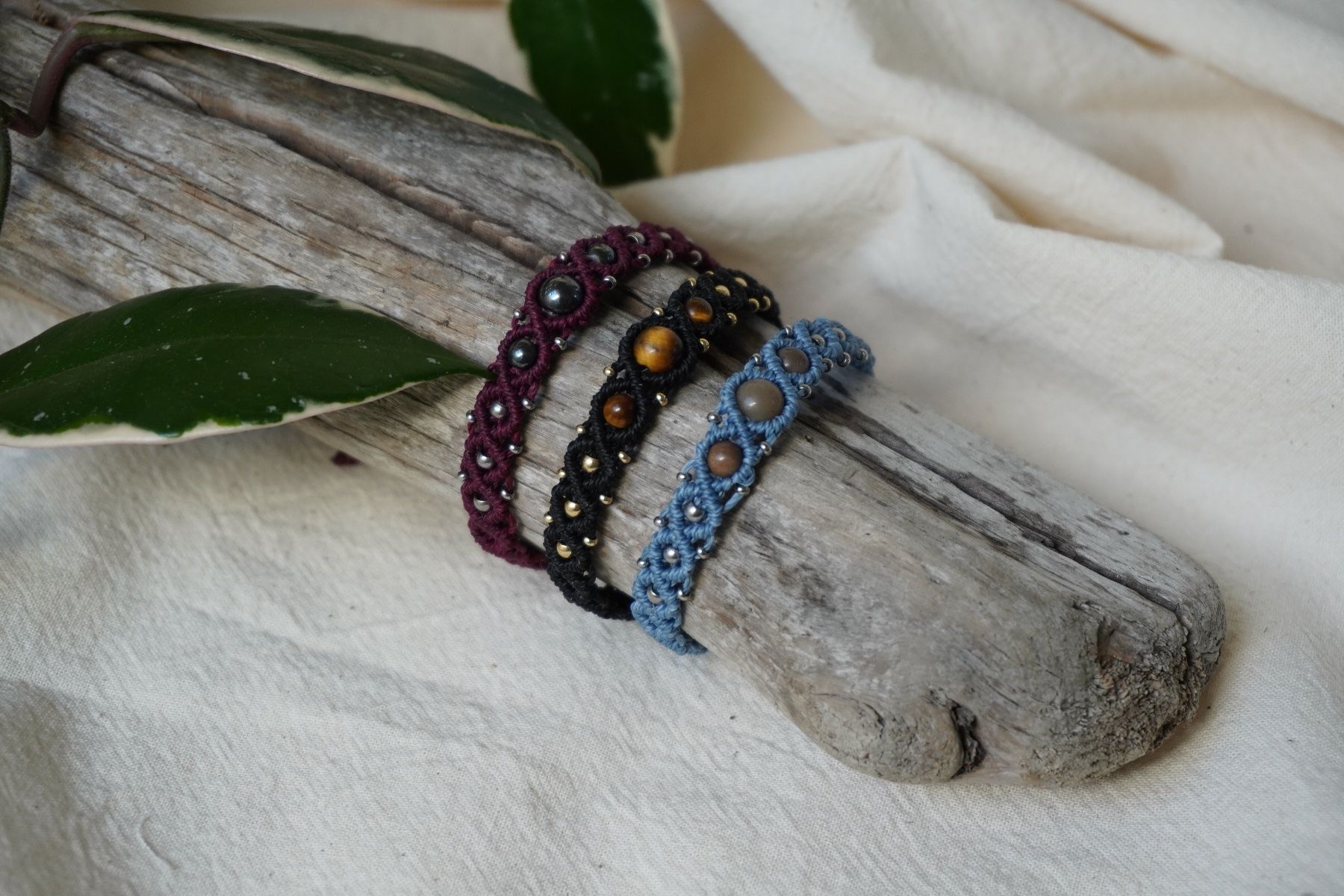 Bracciali & Braccialetti: ornata - Makramee Armband - Personalisierbar – Nuovo (secondo la descrizione) da Heerbrugg venduto da R.St27 1