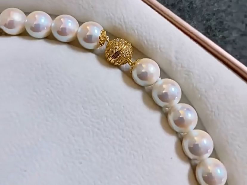 Catenine: Collier Éclat Parisien PERLES NATURELLES – Nuovo e nell'imballaggio originale da St-Maurice venduto da Sandrinette123 4