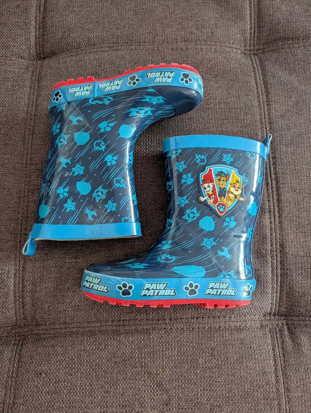 Dosenbach Schuhe für Jungen: Paw Patrol Gummistiefel, Gr. 25 – Neu (gemäss Beschreibung) aus St. Gallen von tadi09
