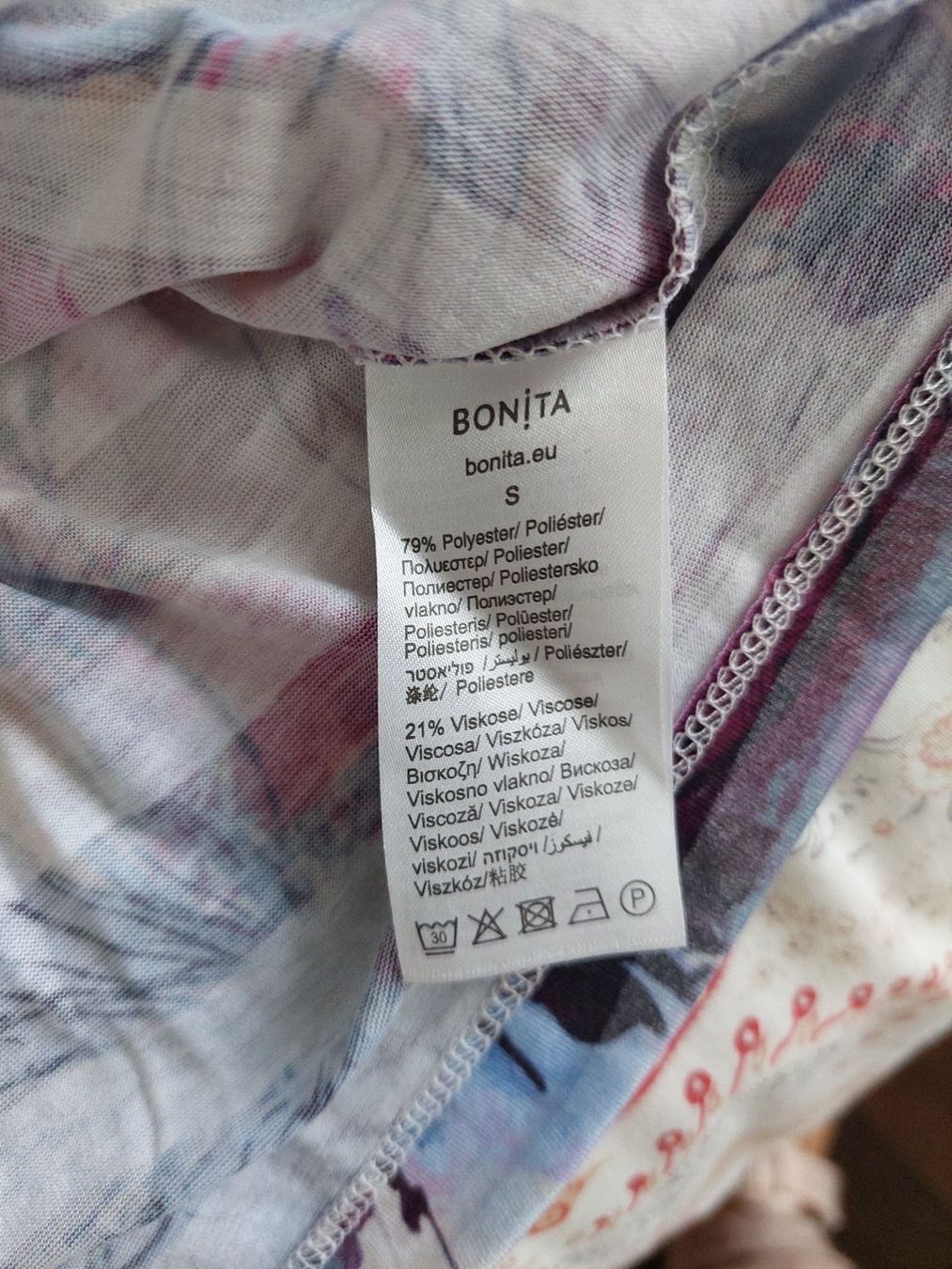 Bonita T-Shirts: Shirt Bonita – Gebraucht aus Horw von Cila5 3