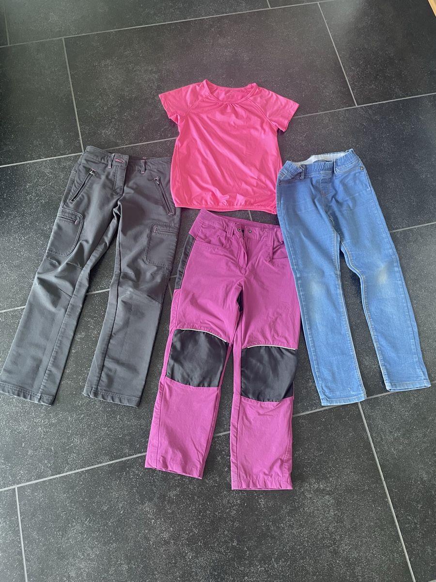 Lotti & Set di vestiti: Trekking-Set Mädchen Grösse 122/128 – Usato da Wegenstetten venduto da Marcus2222