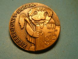 SIGIGEN 1975 BRONZE