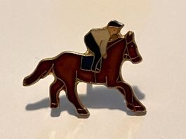 1 Pin Jockey auf Pferd