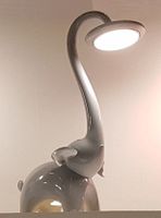 LED-Lampe Elefant grau, mehrfach dimmbar, mit Nachtlicht