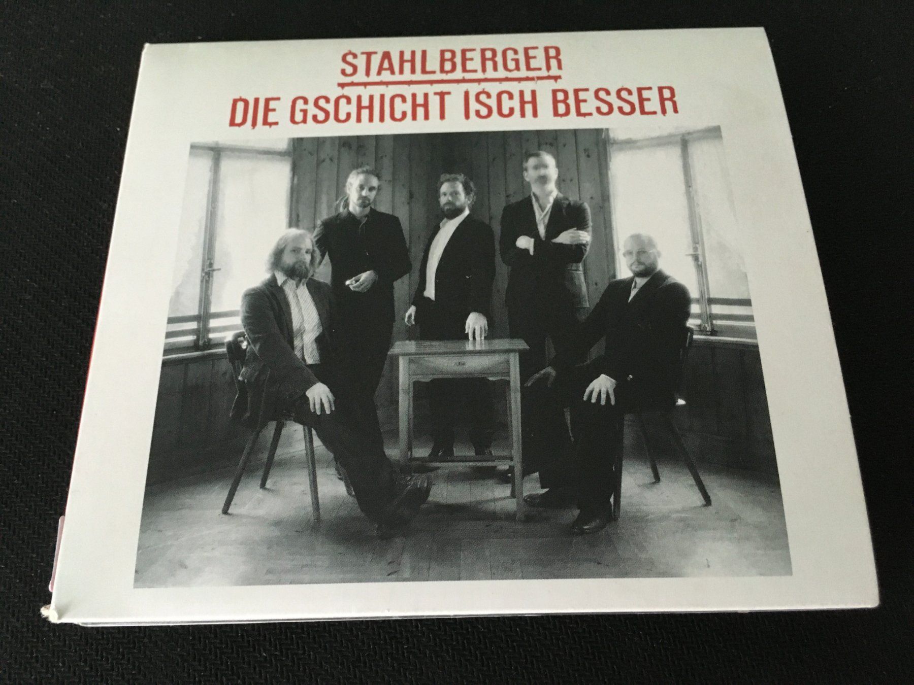 CD: Stahlberger - Die Gschicht isch besser -CD- – Usato da St.Gallen venduto da MedienJoe
