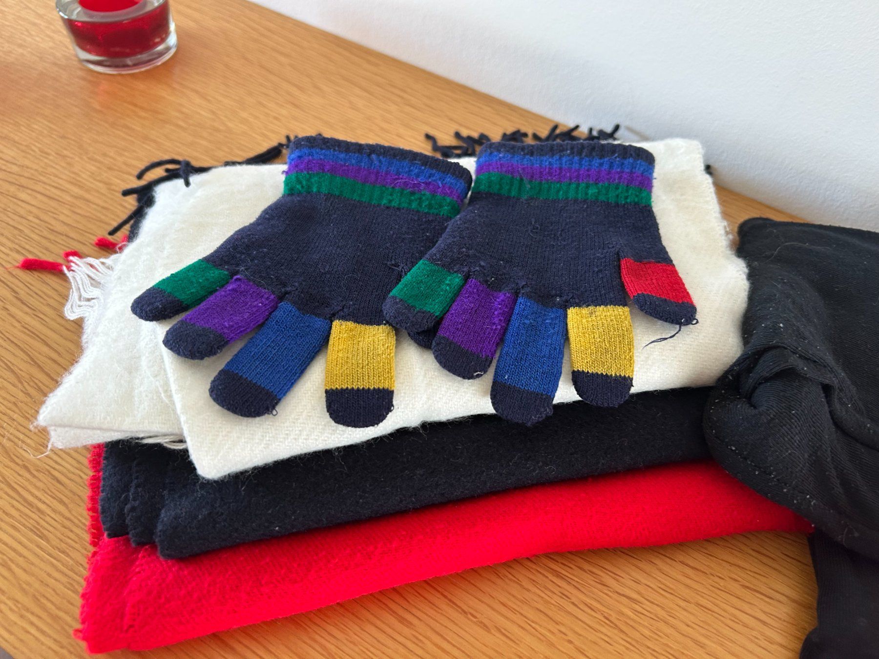 Kleiderpakete & -sets: Kind Winter Bundle ab 1.- – Gebraucht aus Horn von Mada72 1