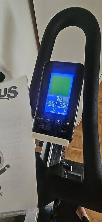 Vélos d'appartement: Taurus Indoor Cycle Z9 – D'occasion à Zürich par lindaline 2