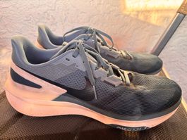 Nike Structure 25 Herren Laufschuh Gr. 10 1/2 (44.5 EUR)