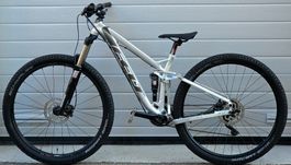 Jugend Mountainbike Felt vollgefedert 29 Zoll
