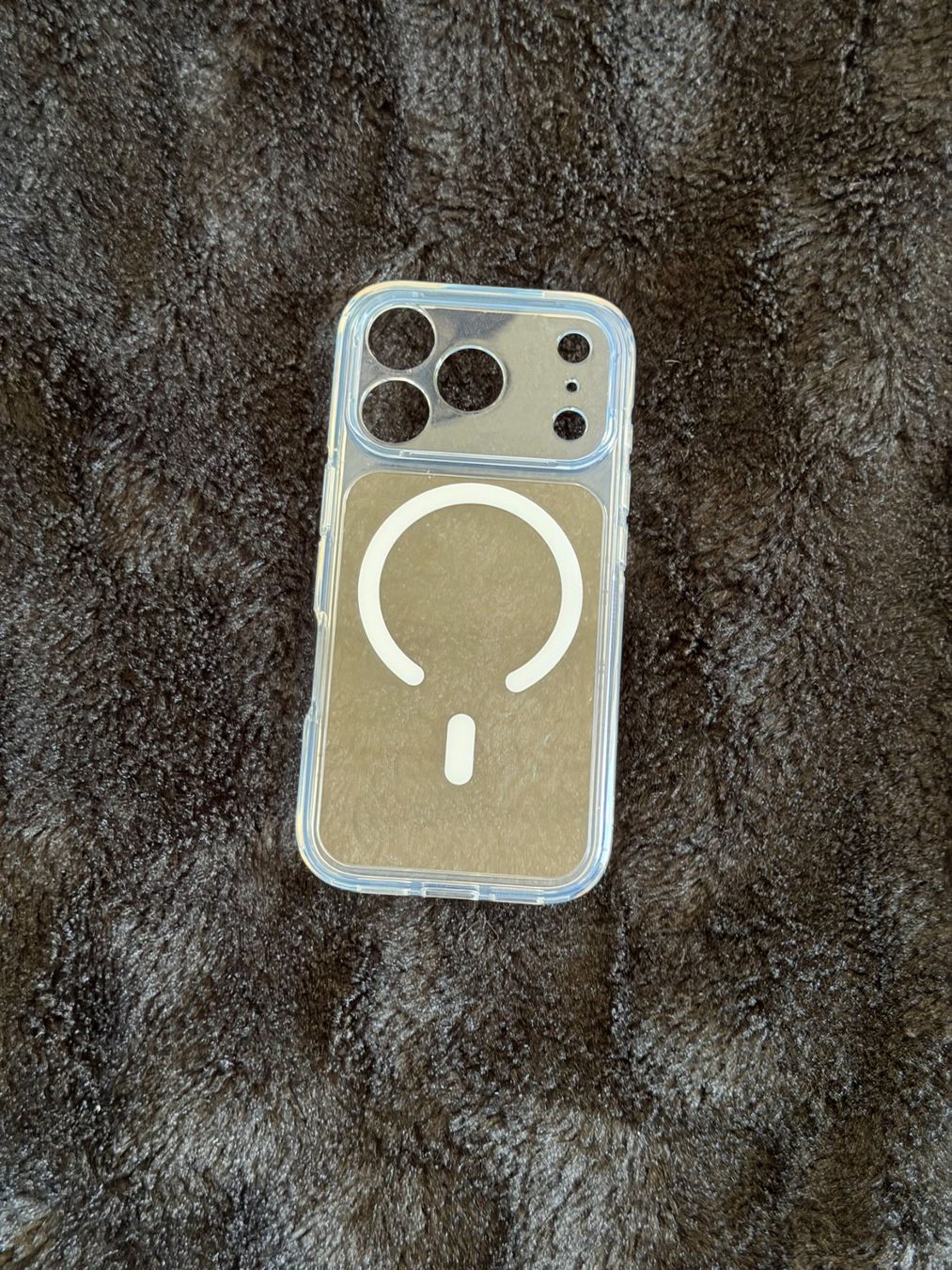 Apple Covers & Schutzfolien: Case iPhone 18 pro / 17 pro magsafe – Gebraucht aus Genève von DigitalEco