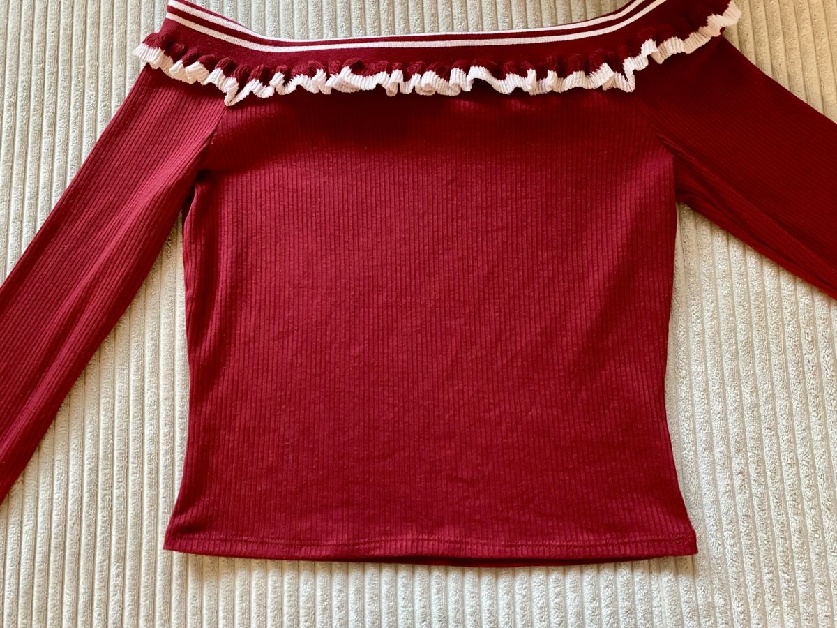 Maglioni & Felpe: Sweatshirt Oberteil Pullover Crop Rot Weiss Boho NEU Gr S – Nuovo (secondo la descrizione) da Langnau am Albis venduto da cynthia.jolene 1