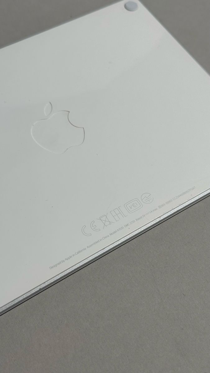Apple Mouse: Apple Magic Trackpad 2 (Model A1535) - Silber – Nuovo (secondo la descrizione) da Rümlang venduto da vla_9g7d 5
