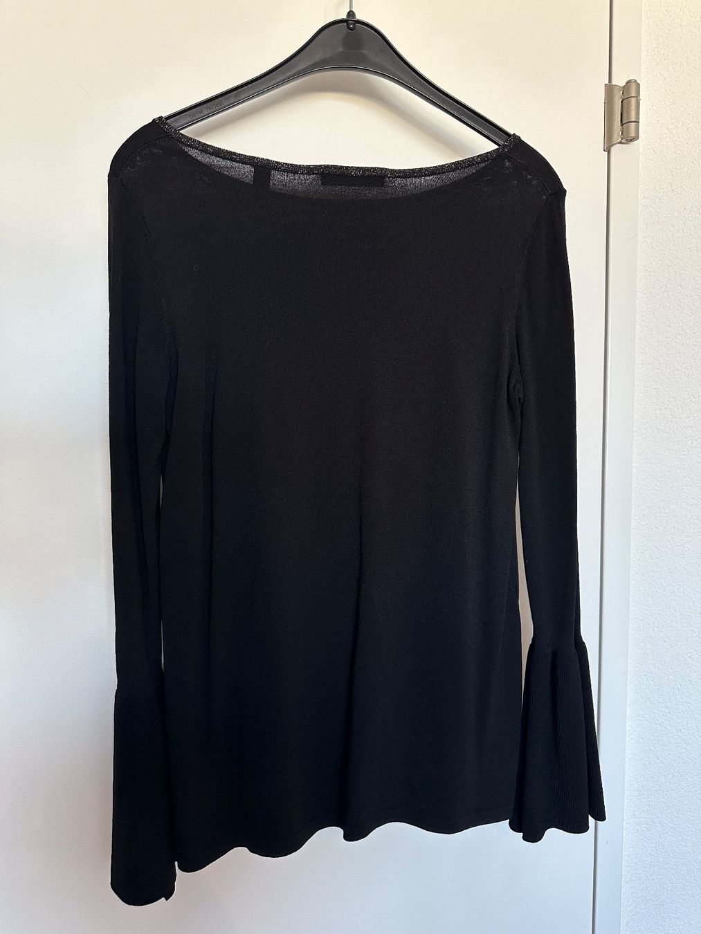Esprit Maglioni & Felpe: Esprit Pullover mit Glitzer-Rand - S/M - NEU! – Nuovo (secondo la descrizione) da Pfäffikon SZ venduto da ansyyy 3