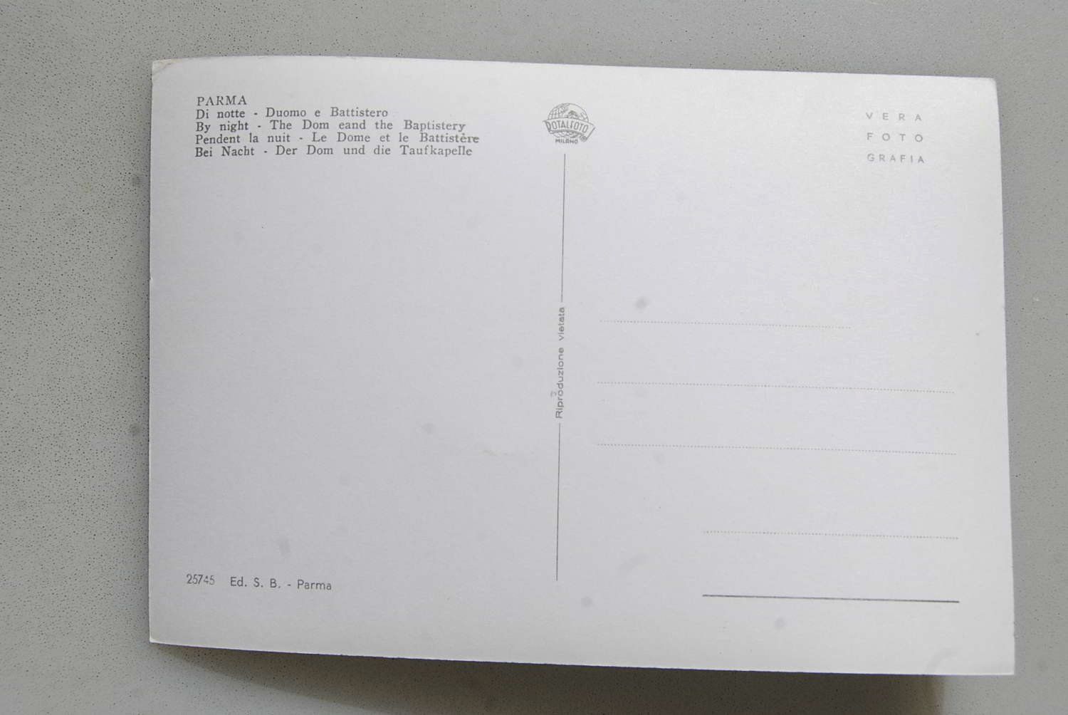Cartoline postali: AK Parma di Notte - Duomo e Battisterio – Usato da Rüfenacht BE venduto da Toro06 1