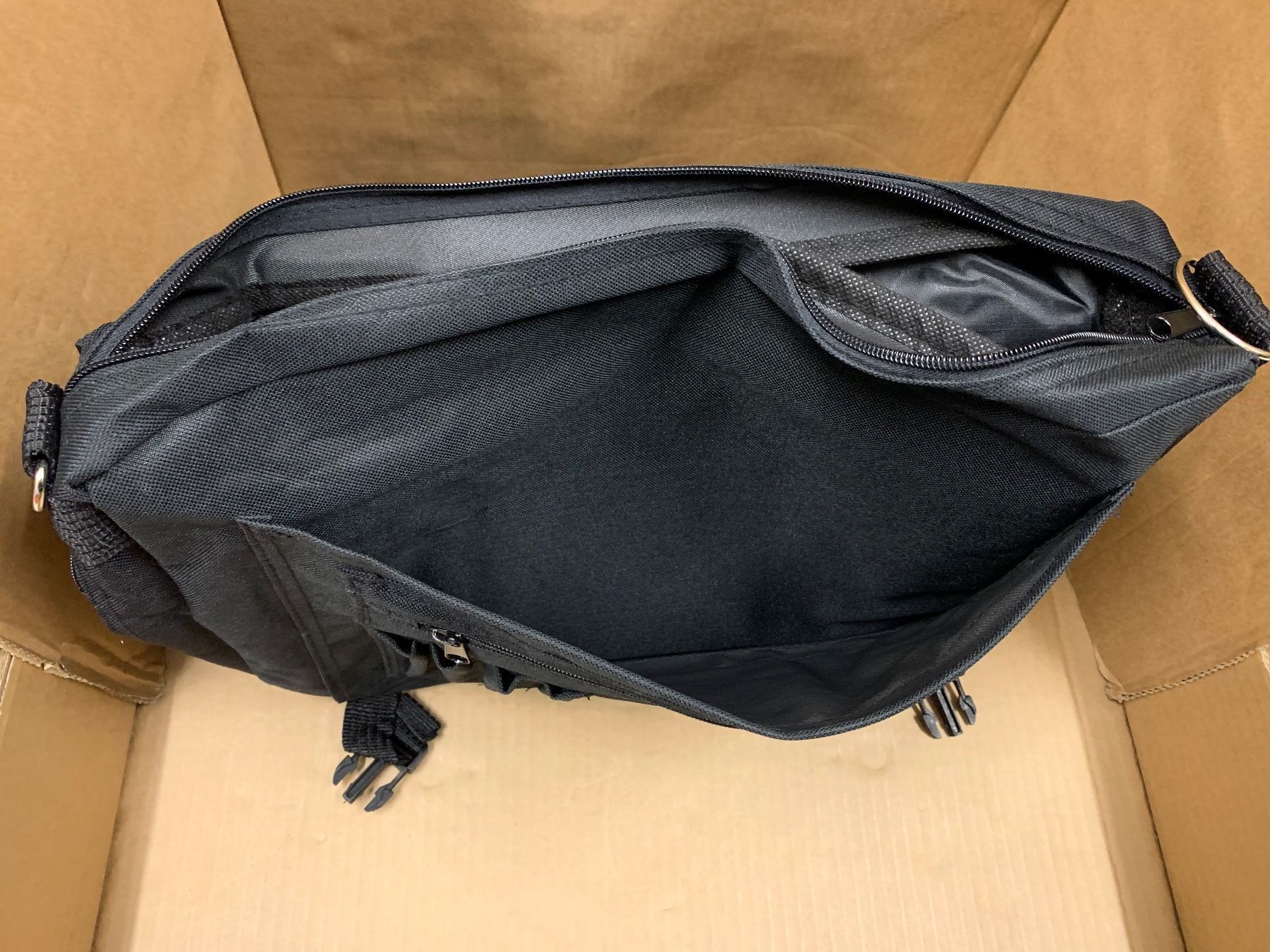 Borse: Tasche ZfU – Usato da Eschlikon TG venduto da ArtRec 5