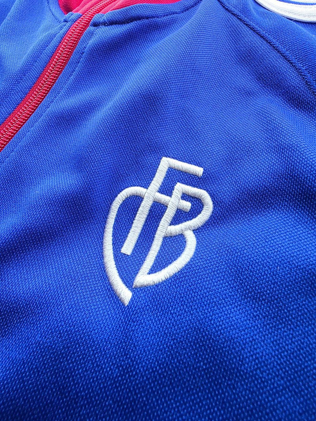 Adidas Giacche: FC BASEL FCB JACKE – Usato da Lüchingen venduto da Jersey_Time 2