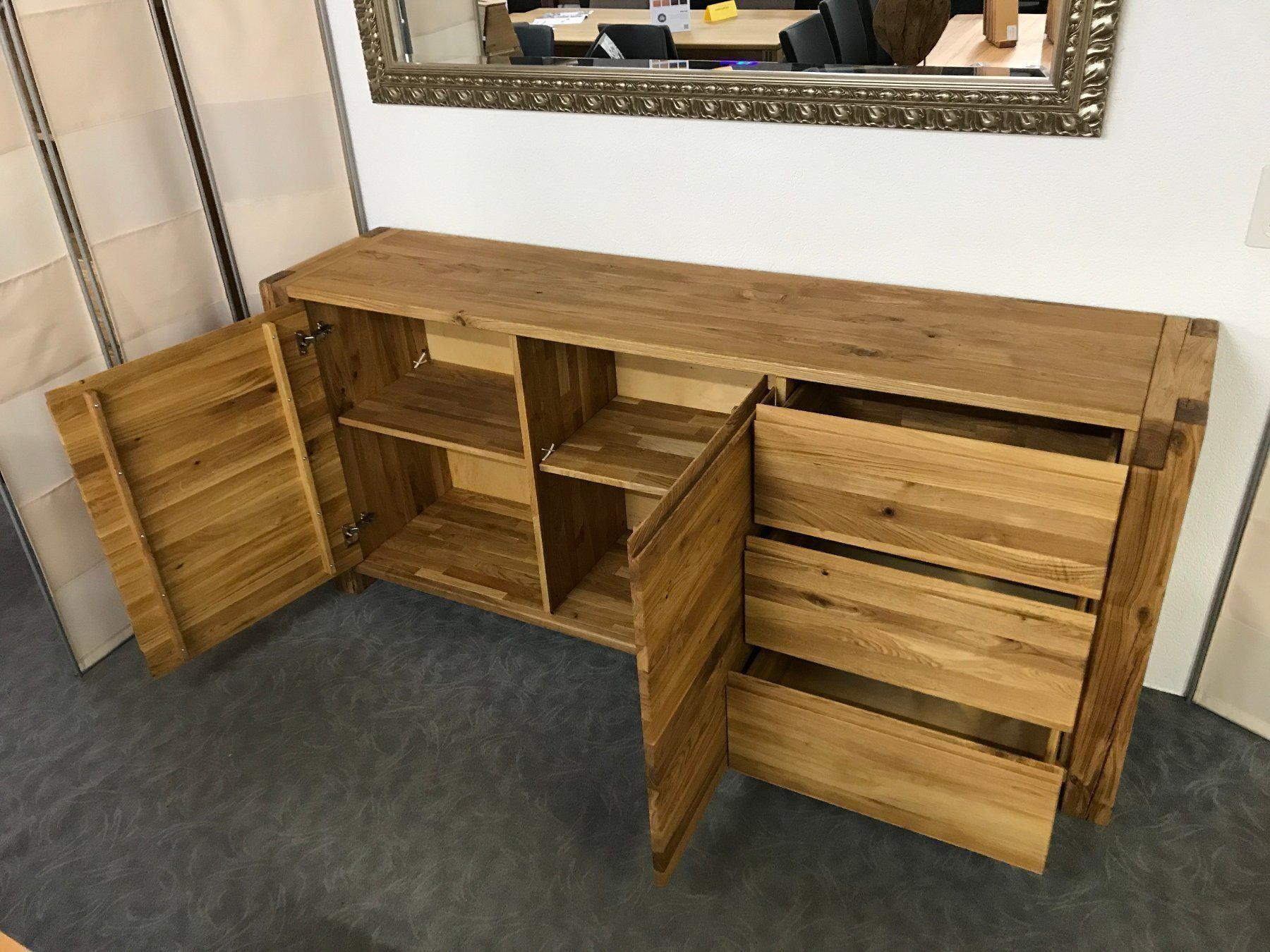 Kommoden: Sideboard Kommode WOODSTOCK 200 cm Eiche massiv – Neu und originalverpackt aus Unterentfelden von moebelrufli 4