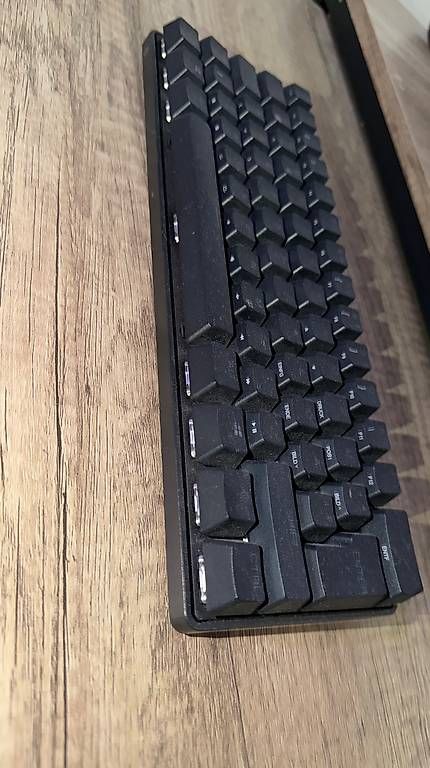 Steelseries Tastiere: SteelSeries Gaming Tastatur Schwarz – Usato da Urtenen-Schönbühl venduto da Cemorra