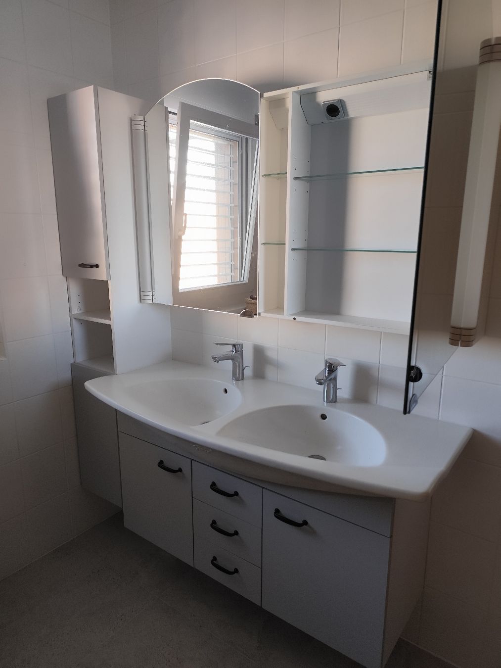 Armadietti a specchio: Badezimmer Möbel Ste – Usato da Rheinfelden venduto da Zyskus 5