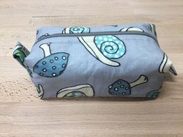 Tasche / Necessaire / Kosmetiktasche / Etui, neue Handarbeit