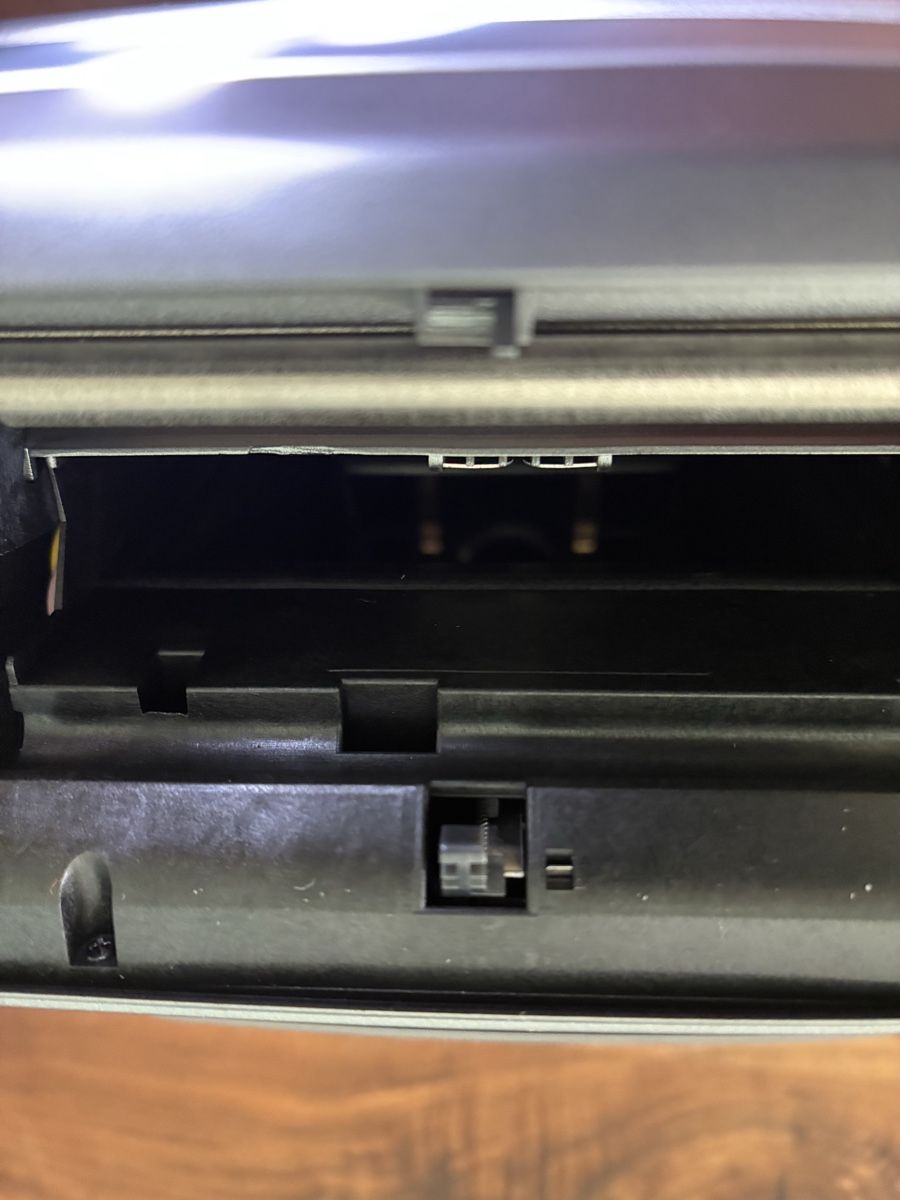 Polaroid Kamera: Polaroid One600 – Defekt aus Zürich von Sylvie0011 4