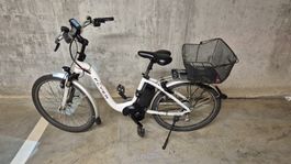 E-Bike Flyer weiss 7153 km mit Ladegerät gebraucht