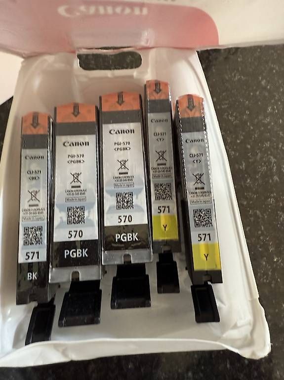 Canon Cartouches & Toner: Druckerpatronen Canon – D'occasion à Buchs SG par Scaro 2