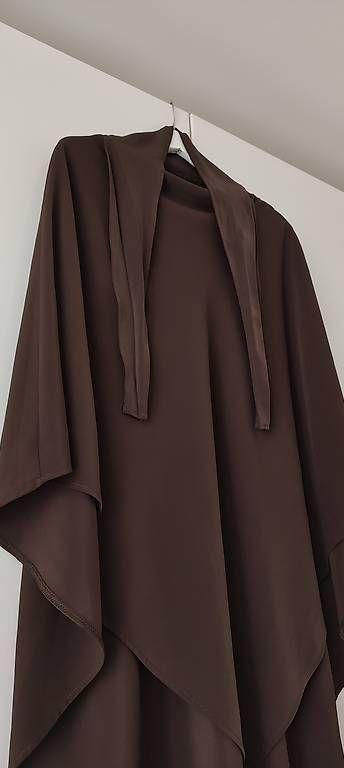 Temperini: Spitzer Khimar braun – Usato da Basel venduto da ukhtyy