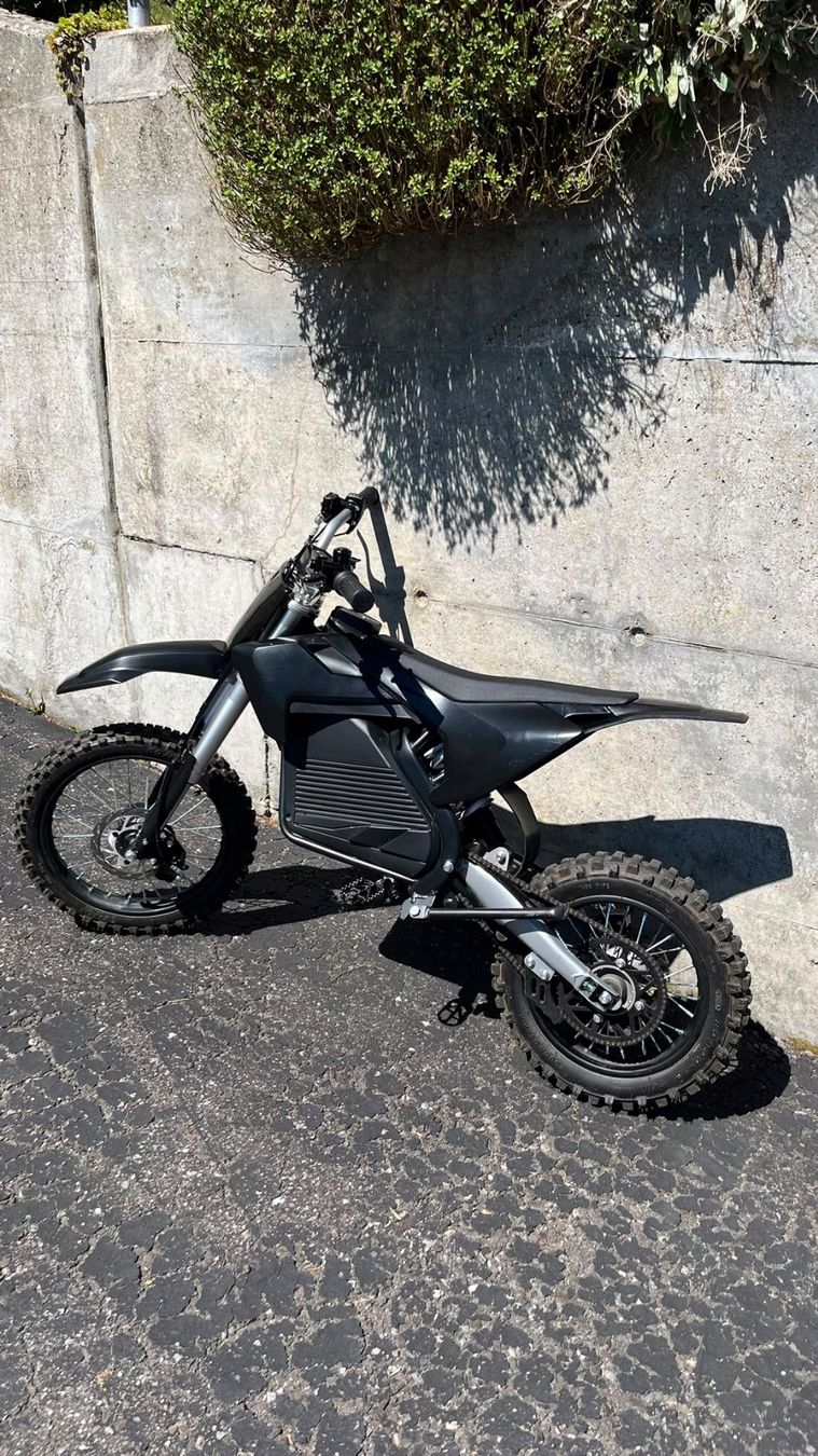 Mini Bikes: Dirt Bike ECO HIGH-PER 2000, schwarz – Gebraucht aus Gwatt (Thun) von mwells 4