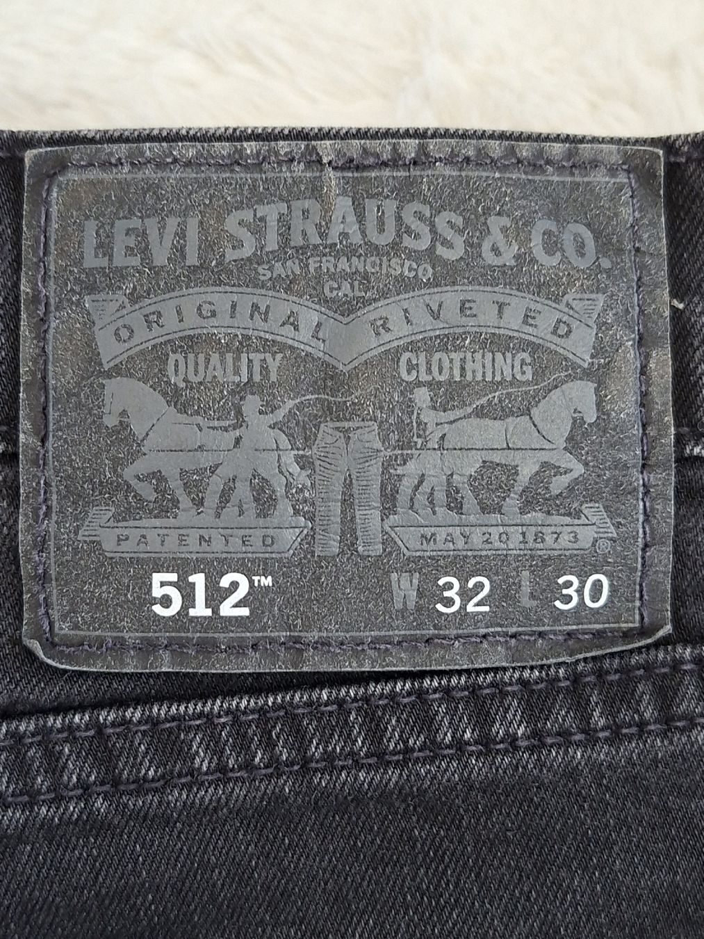Levi's Jeans: Levi's 512, taille 32/30,  pour la saison ! – Usato da Renens VD venduto da ser_j2fn 1