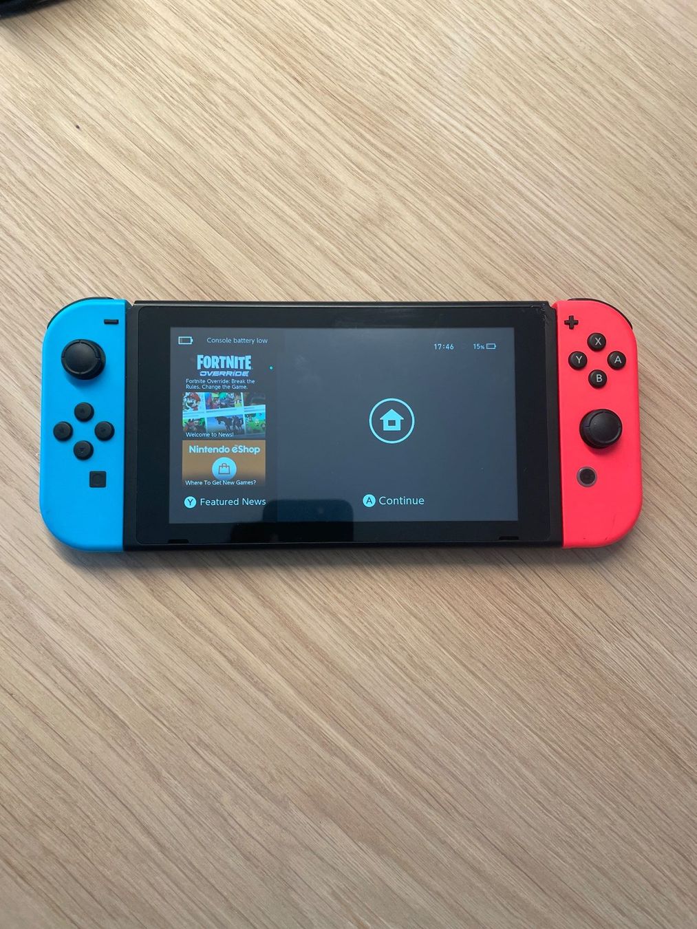 Nintendo Console: Nintendo Switch Konsole mit Zubehör – Usato da Dübendorf venduto da sleepyk 3