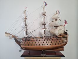Modellschiff H.M.S. Victory – zum halben Preis!