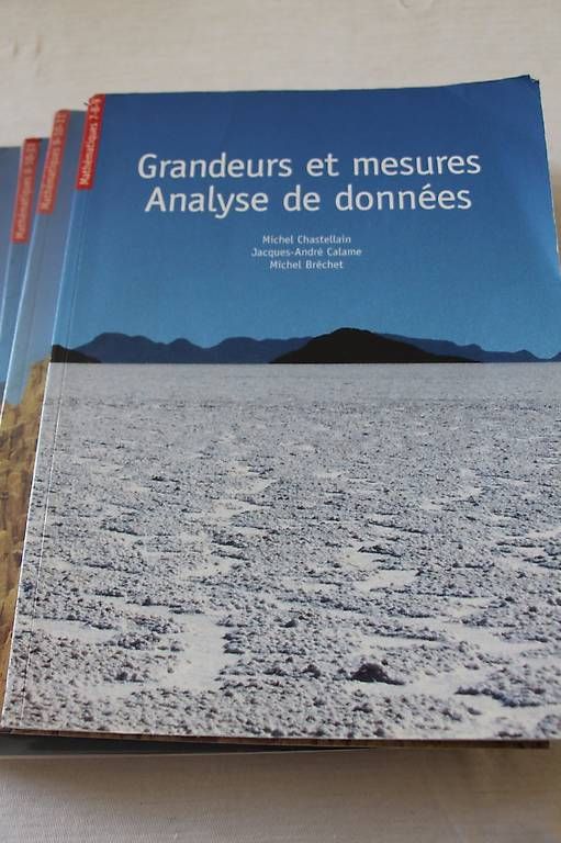 Livres: Livres de Mathématiques  – D'occasion à Neuchâtel par Mimijamet