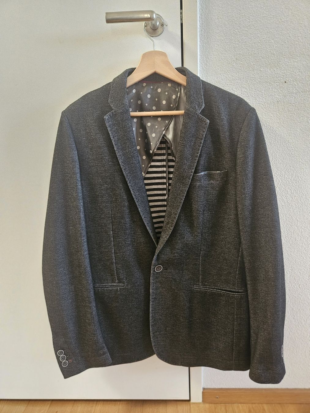 Giacche: blazer Grösse L – Nuovo (secondo la descrizione) da Oetwil am See venduto da akkawi