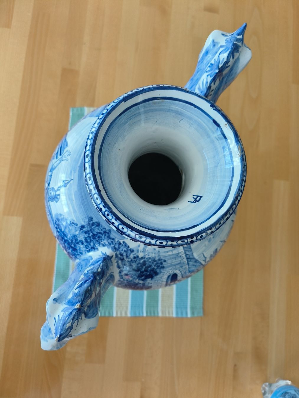 Vasi & Recipienti: Vase  – Usato da Aesch BL venduto da Machsbesser