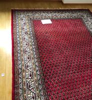 Orientteppich rot mit Muster klassisch gebraucht Zustand