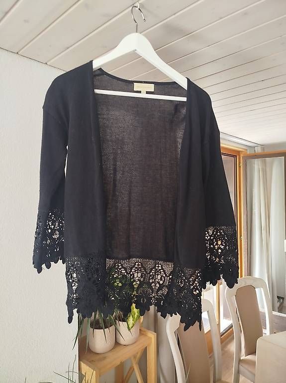 Lotti di vestiti: Kleidungspacket 4Stk. – Usato da Reichenbach im Kandertal venduto da sch_gzp5 3