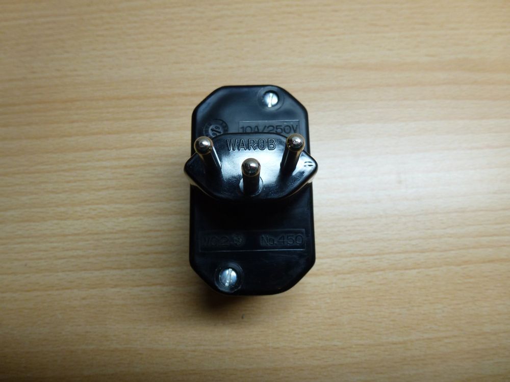 Stecker: Doppelstecker schwarz – Gebraucht aus Hombrechtikon von Maloev17 3