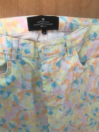 Wunderschöne Sommerhose