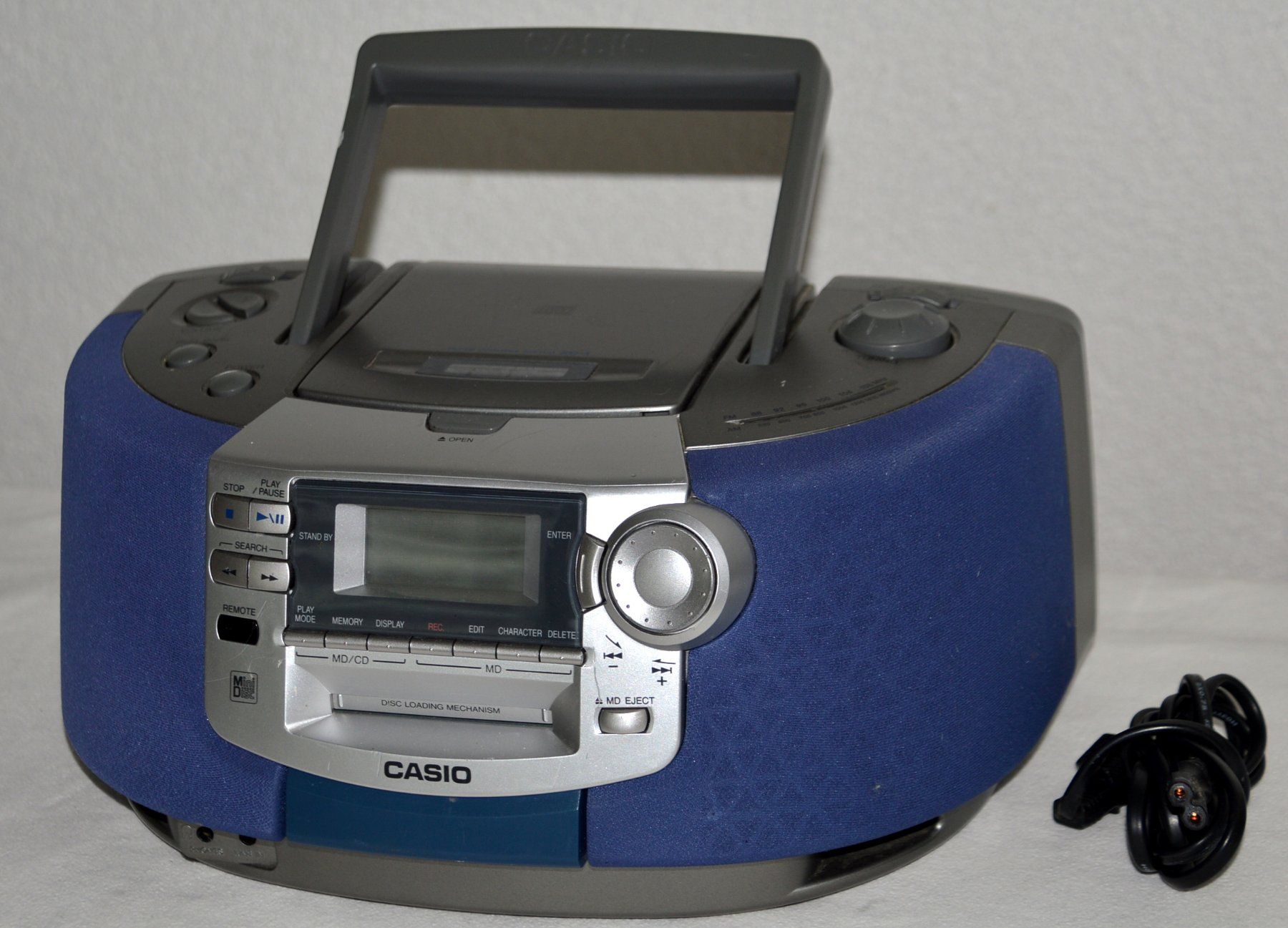 Boombox Casio ZD-1 MiniDisc Radio (Gebraucht) in Collonges für CHF 68 ...