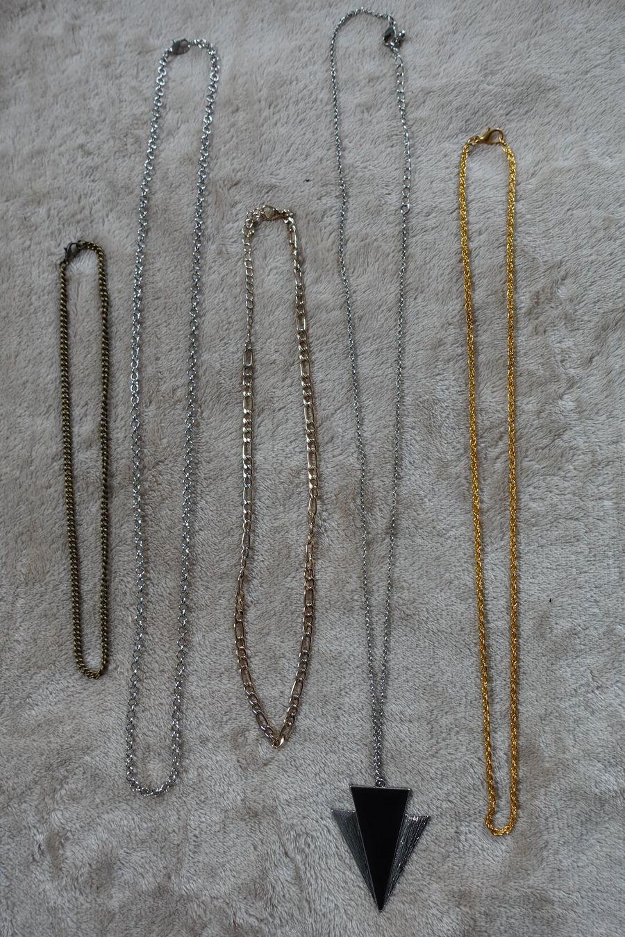 Altri gioielli: 1 schönes 29 teiliges Modeschmuck Set – Usato da rorschach venduto da Babsi64 7