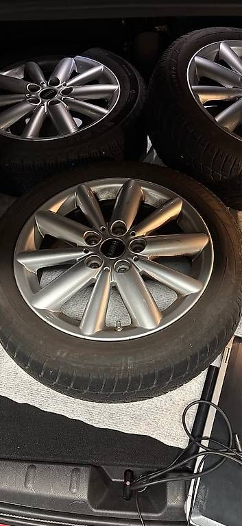 Felgen: 4 x Mini Sommerreifen mit Alufelgen – Gebraucht aus Wetzikon ZH von ame_lf7y 1